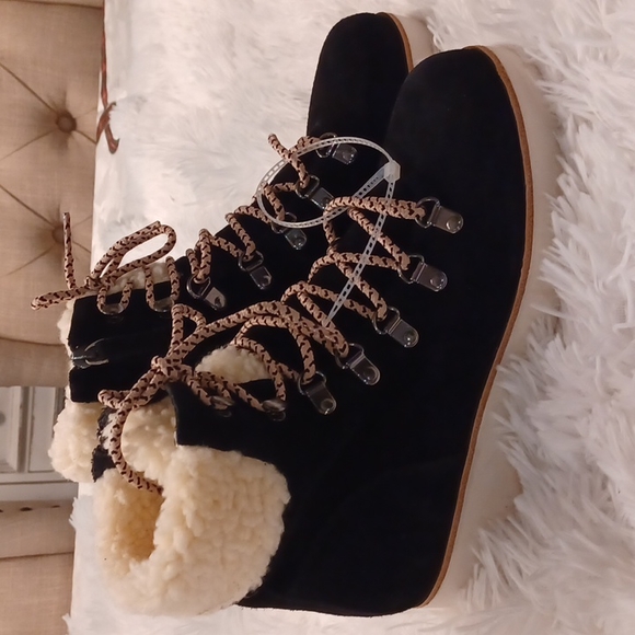 Sanctuary Womens Apres Black Faux Fur Suede Winter & Snow Boots Shoes - Picture 6 of 13